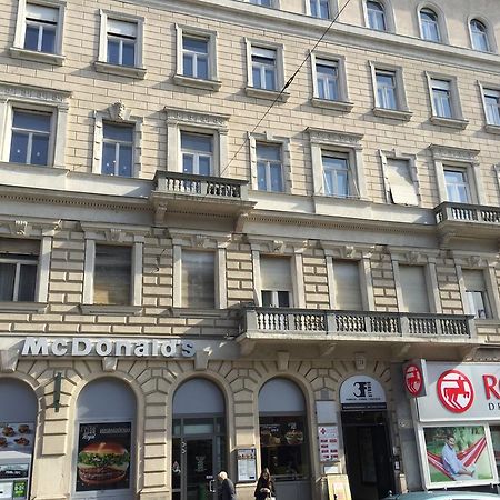 Oktohome Suite Budapeszt Zewnętrze zdjęcie